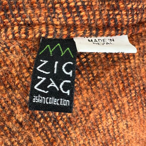 Zig Zag Burnt Orange Button Fringe Trim Pullover Collared Cape Poncho NEPAL OS - Picture 5 of 6